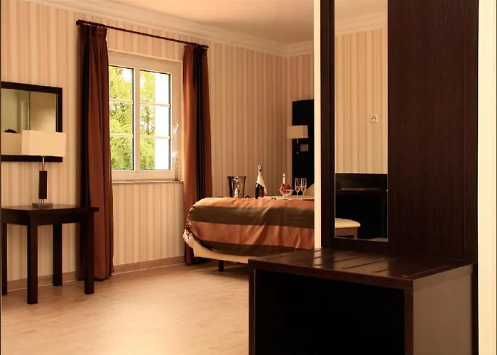 Waldhotel Hotel 3*